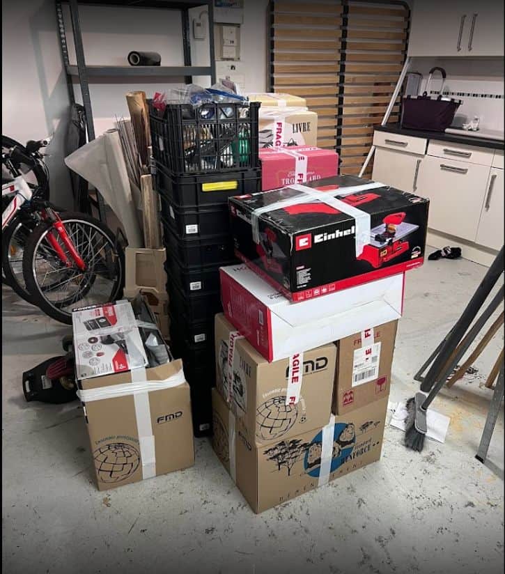 Gebäudereinigung_Unterhaltsreinigung_Fensterreinigung_Sanitäranlagenreinigung_Autoreinigung_Fertigbaureinigung-Bauendreinigung_Entrümpelung_Umzug_Montage_ Kleinreparaturen